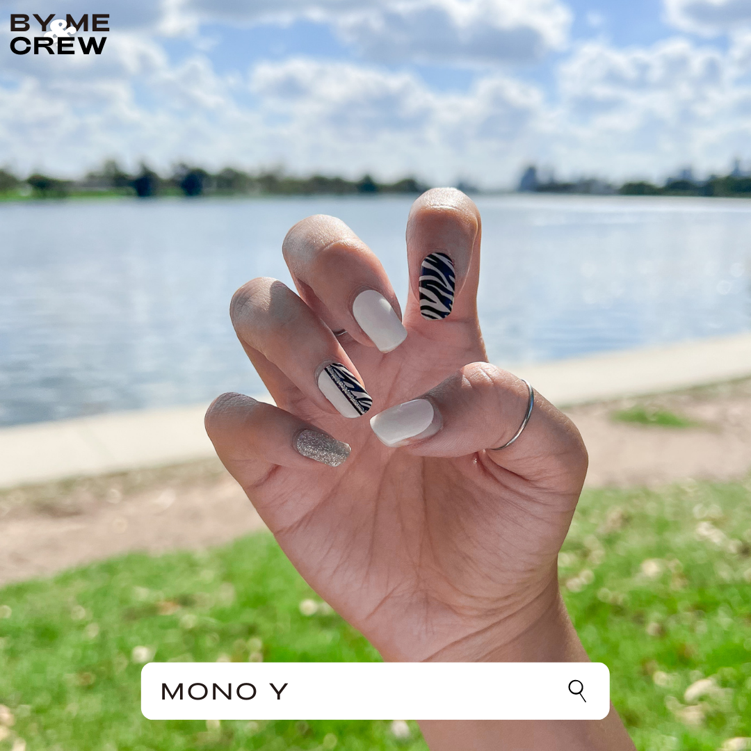 Get Started Pack (FREE UV Lamp + 2x Gel Nail Stickers)