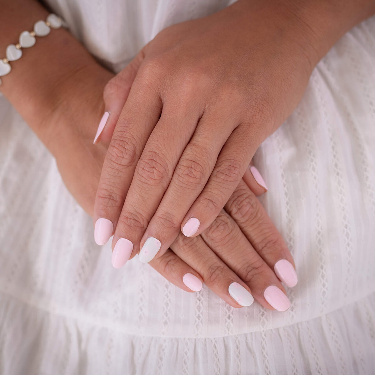 She Loves Me (Floral) Semicured Gel Nail Sticker Kit